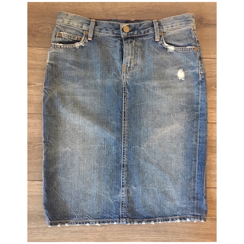 🌼SALE🌼 JCrew Distressed Denim Pencil Skirt